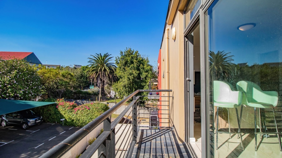 1 Bedroom Property for Sale in Wynberg Western Cape